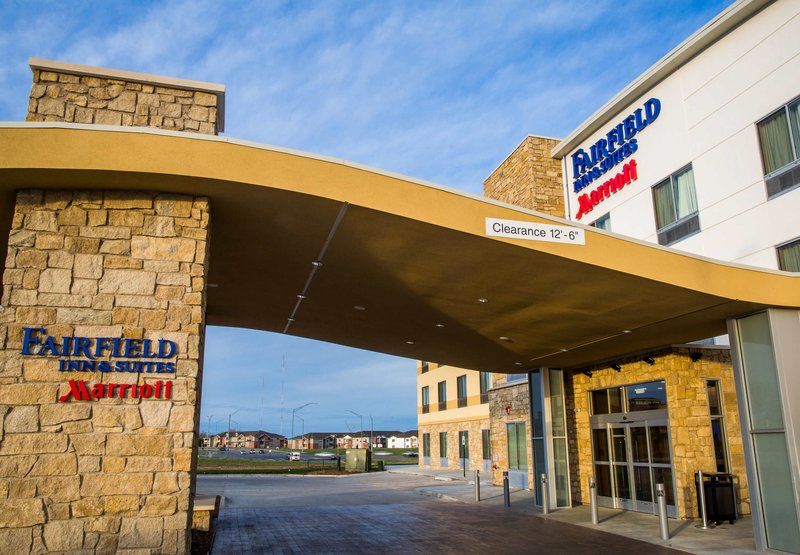 Fairfield Inn & Suites By Marriott Lincoln Southeast Esterno foto